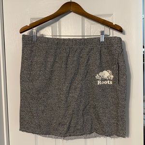 Roots frayed hem salt & pepper skirt